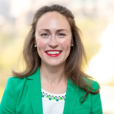 Portrait of Cheri Rolfes