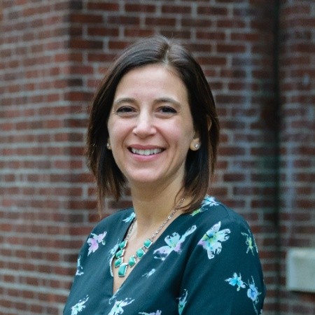 Portrait of Jennifer Saubermann