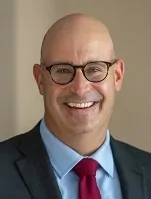 Portrait of Seth Gitell
