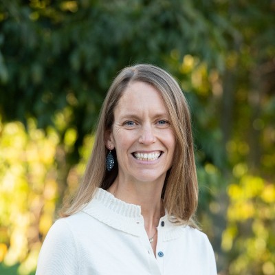 Portrait of Tonya Bourassa